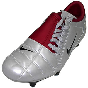Scarpe Calcio Tacchetti Avvitabili Nike JR TOTAL 90 III SG 308235-101  Junior - Emmecisport.com - The Sport Shop On-Line